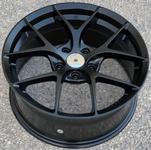 AUDI Style F1 8x18 5x112 ET35 Matt Black