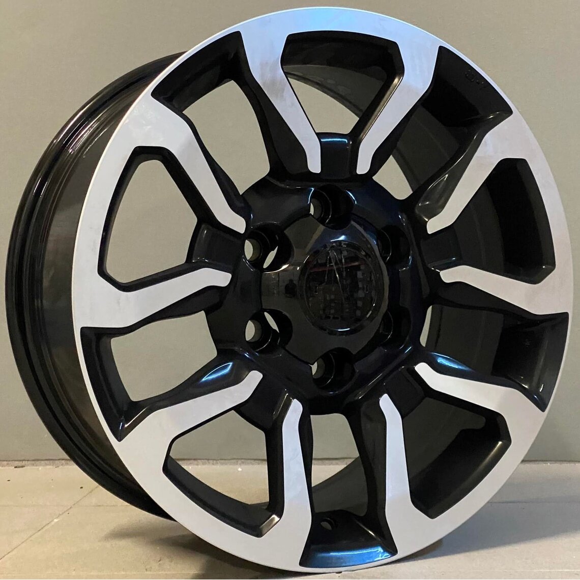 4x4 1623 7.5x17 6x139.7 ET30 Black Face Machined