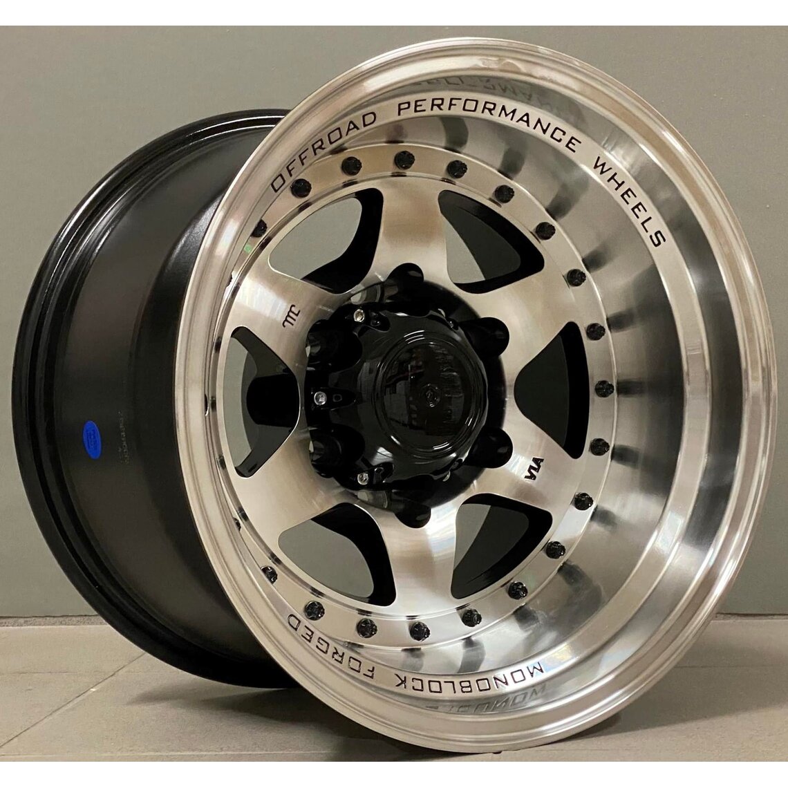 4x4 2156 10x15 6x139.7 ET-44 Black Face Machined