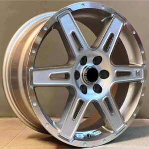 4x4 6088 8x18 6x114.3 ET40 Silver Face Machined