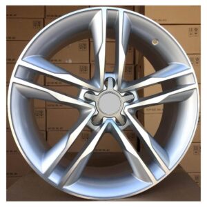 Audi Style 555 8x18 5x112 ET39 Silver Face Machined