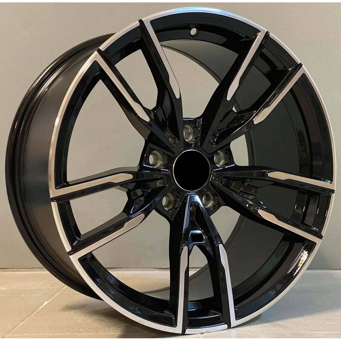 BMW Style 5478 10.5x22 5x112 ET43 Black Face Machined