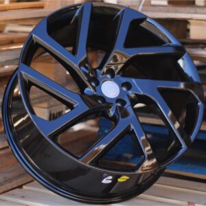 Land Rover Style 843 9.5x22 5x120 ET49 Black Glossy