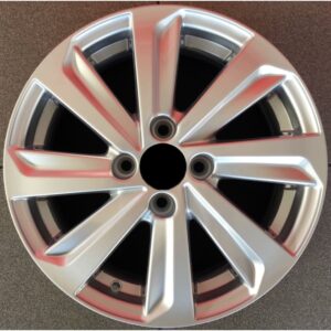 Toyota Style 736 5.5x15 4x100 ET40 Silver