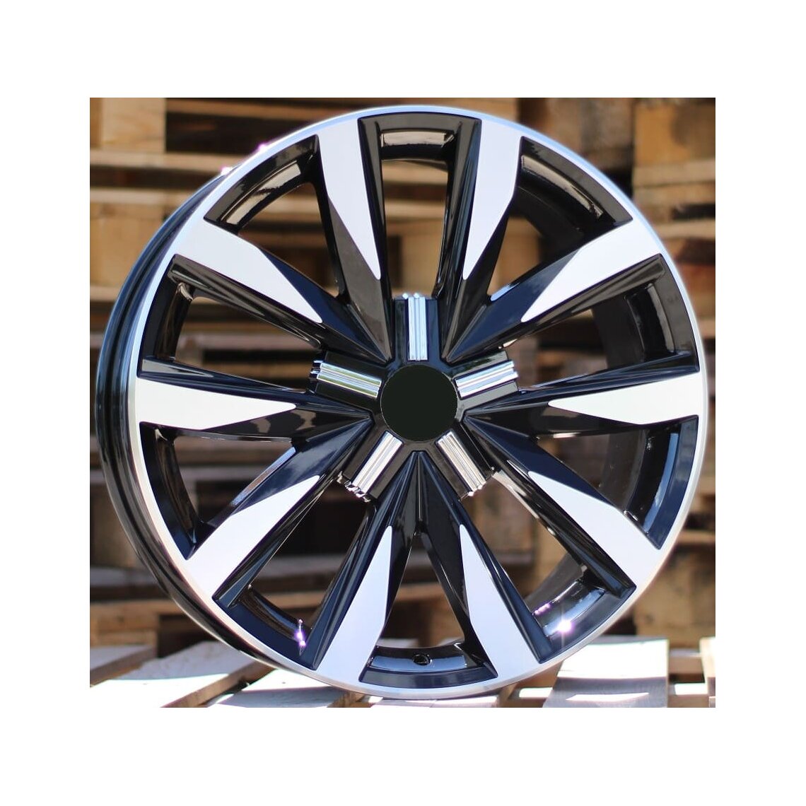 Van Style 1351 8x18 5x120 ET50 Black Face Machined