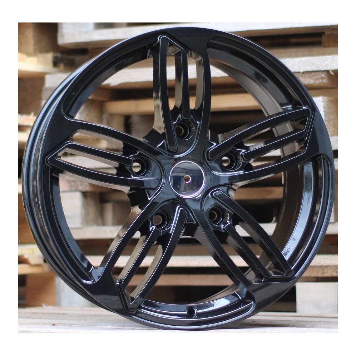 Van Style 1572 8x18 5x160 ET50 Black Glossy