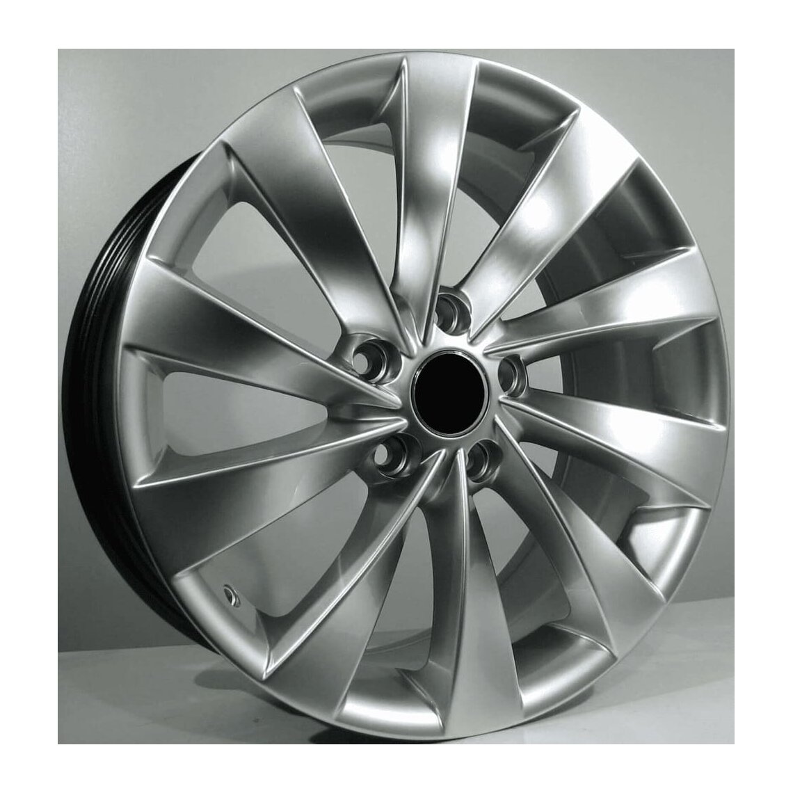Van Style 595 7x16 5x120 ET45 Silver