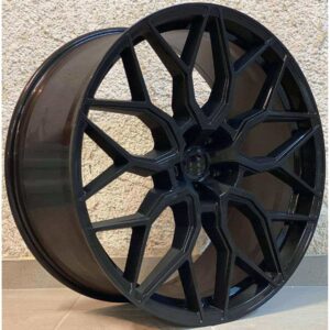 Vossen Style 1604 10.5x23 5x120 ET40 Black Glossy
