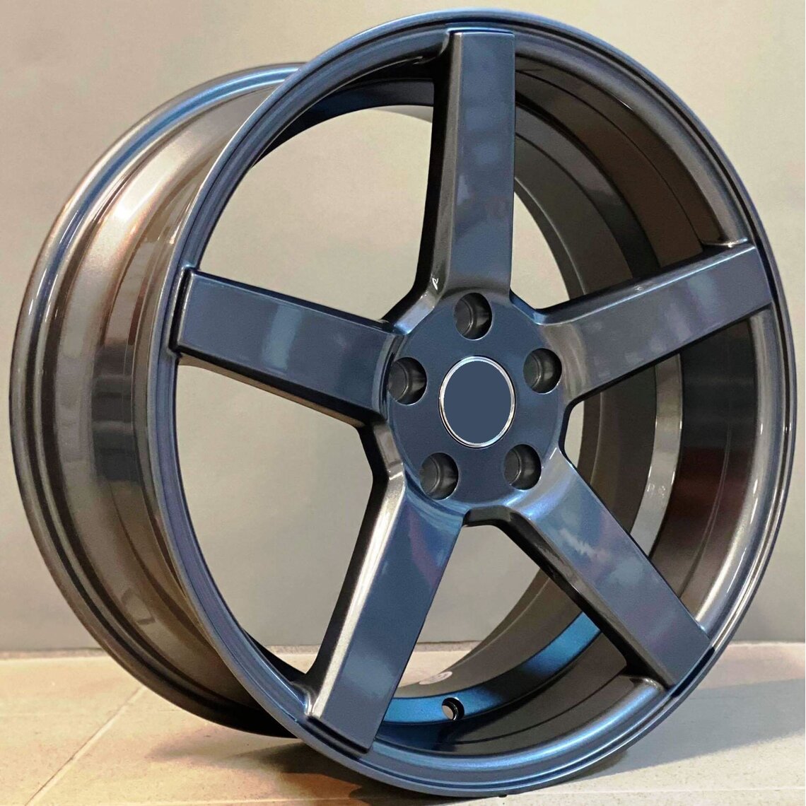Vossen Style 972 8x18 5x112 ET40 Gun Metal