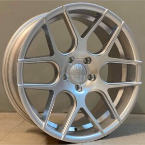 Haxer 22 8x18 5x112 ET35 Silver Shining
