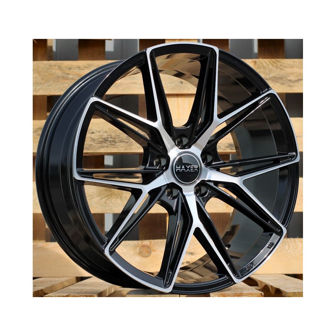 Haxer 43 8x18 5x110 ET28 Black Face Machined